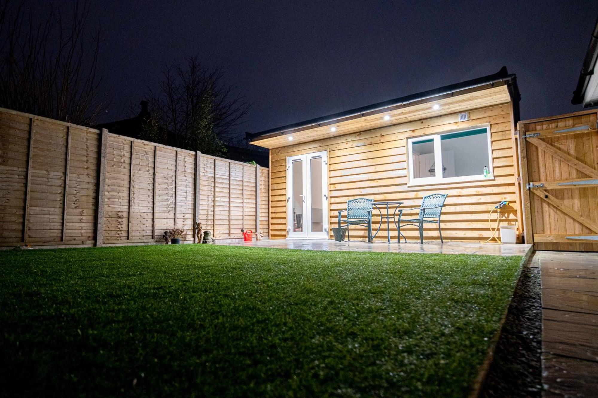 The Mudeford Gem Accommdation Christchurch  Exterior foto